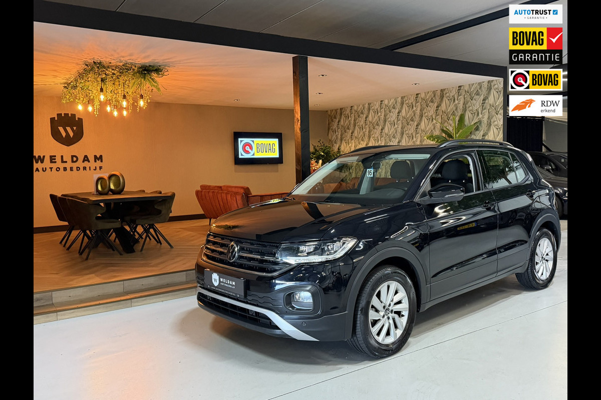 Volkswagen T-Cross 1.0 TSI Style | Automaat | Digitale Cockpit | CarPlay | Stoelverwarming | Trekhaak | LED | Rijklaar