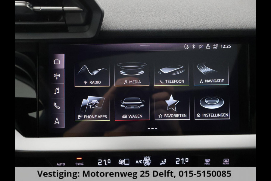 Audi A3 Limousine 35 TFSI S EDITION AUTOMAAT SCHUIF/PANODAK . NAVIGATIE . PDC V+A. VIRTUEEL COCKPIT !!