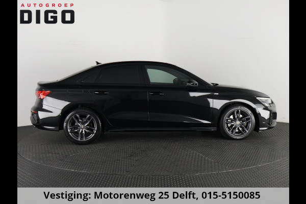 Audi A3 Limousine 35 TFSI S EDITION AUTOMAAT SCHUIF/PANODAK . NAVIGATIE . PDC V+A. VIRTUEEL COCKPIT !!