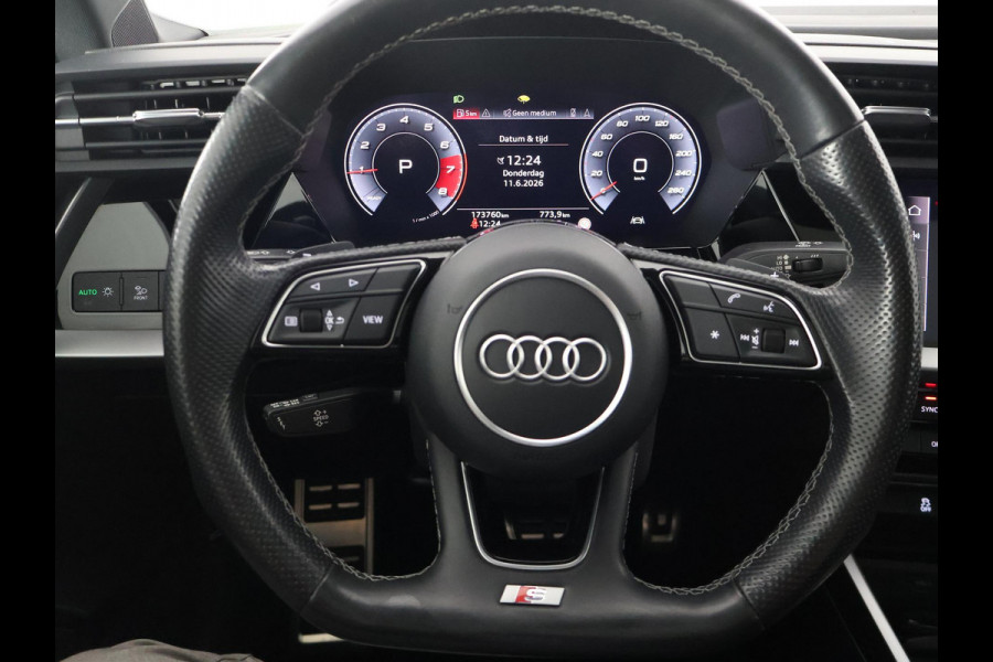 Audi A3 Limousine 35 TFSI S EDITION AUTOMAAT SCHUIF/PANODAK . NAVIGATIE . PDC V+A. VIRTUEEL COCKPIT !!