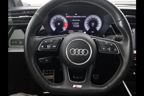 Audi A3 Limousine 35 TFSI S EDITION AUTOMAAT SCHUIF/PANODAK . NAVIGATIE . PDC V+A. VIRTUEEL COCKPIT !!