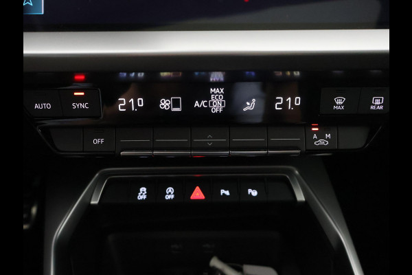 Audi A3 Limousine 35 TFSI S EDITION AUTOMAAT SCHUIF/PANODAK . NAVIGATIE . PDC V+A. VIRTUEEL COCKPIT !!