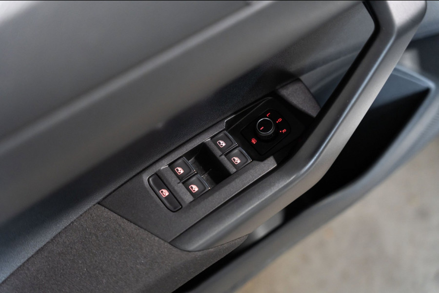 Volkswagen Polo 1.0 TSI R-line DSG LED NAVI CAMERA CRUISE
