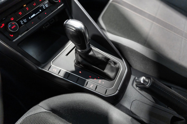 Volkswagen Polo 1.0 TSI R-line DSG LED NAVI CAMERA CRUISE