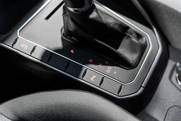 Volkswagen Polo 1.0 TSI R-line DSG LED NAVI CAMERA CRUISE