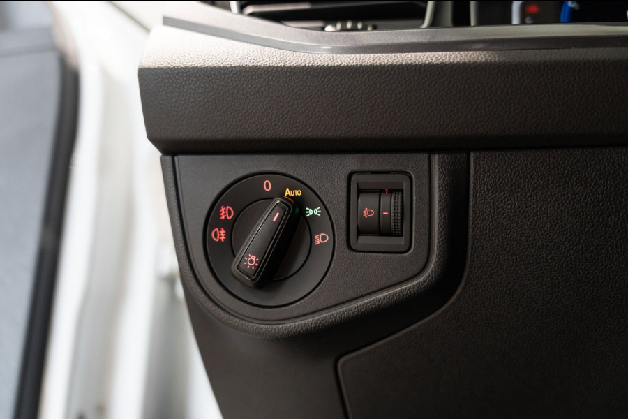 Volkswagen Polo 1.0 TSI R-line DSG LED NAVI CAMERA CRUISE