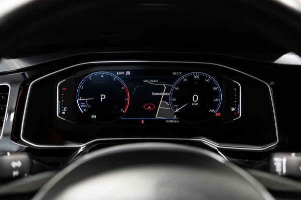 Volkswagen Polo 1.0 TSI R-line DSG LED NAVI CAMERA CRUISE