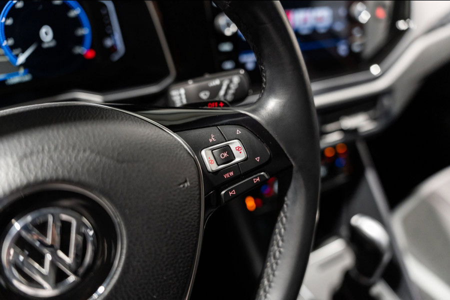 Volkswagen Polo 1.0 TSI R-line DSG LED NAVI CAMERA CRUISE
