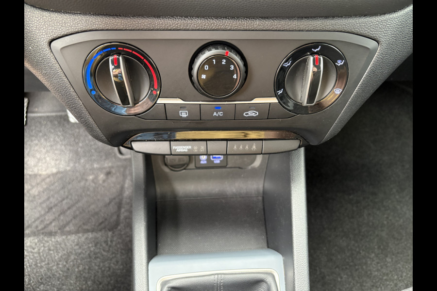 Hyundai i20 1.0 T-GDi 100pk Black Edition 5-drs. CAMERA/NAVI/CARPLAY/CRUISE/PDC/TREKHAAK