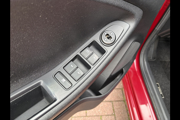 Hyundai i20 1.0 T-GDi 100pk Black Edition 5-drs. CAMERA/NAVI/CARPLAY/CRUISE/PDC/TREKHAAK