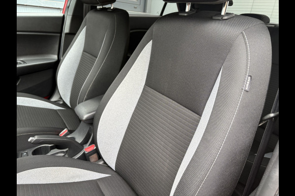 Hyundai i20 1.0 T-GDi 100pk Black Edition 5-drs. CAMERA/NAVI/CARPLAY/CRUISE/PDC/TREKHAAK