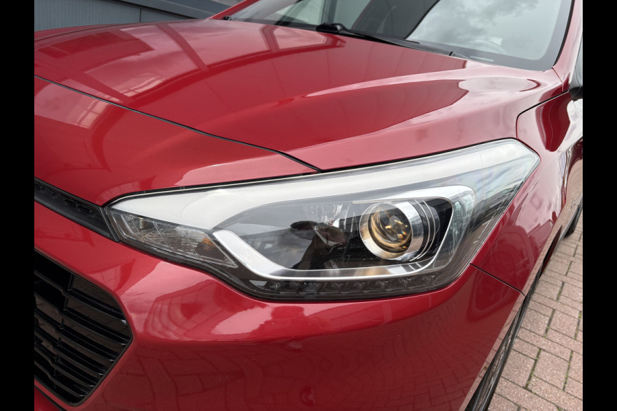 Hyundai i20 1.0 T-GDi 100pk Black Edition 5-drs. CAMERA/NAVI/CARPLAY/CRUISE/PDC/TREKHAAK