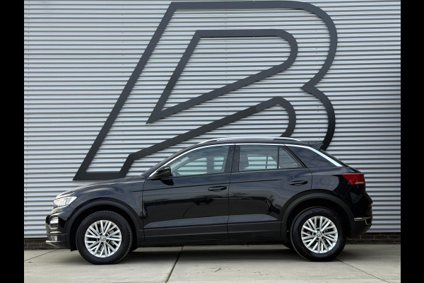 Volkswagen T-Roc 1.5 TSI Style 1e Eigenaar|Navi|Carplay|Automaat|150 PK|Adap cruise|PDC V+A|Clima|N.A.P,APK tot 08-2027