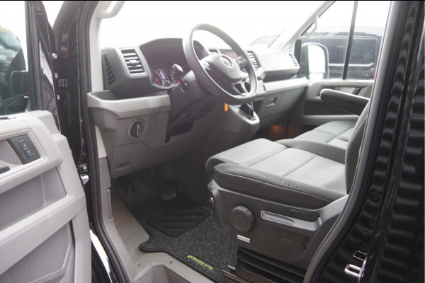 Volkswagen Crafter 35 2.0 TDI L3H3(L2H2) 3-ZITS, 177PK AUT. LED, TREKHAAK, GEV. ERGO ACTIVE STOEL, CAMERA, AIRCO, MISTLAMPEN