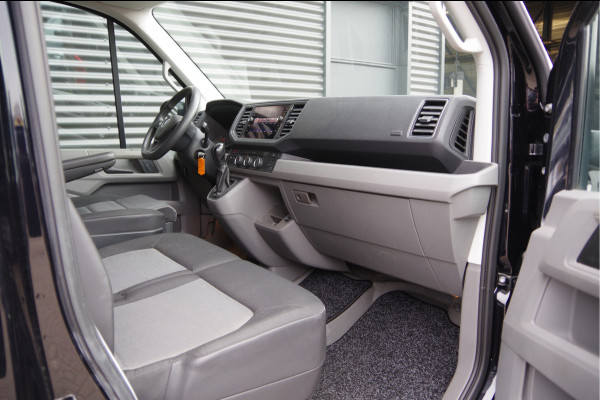 Volkswagen Crafter 35 2.0 TDI L3H3(L2H2) 3-ZITS, 177PK AUT. LED, TREKHAAK, GEV. ERGO ACTIVE STOEL, CAMERA, AIRCO, MISTLAMPEN