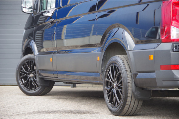 Volkswagen Crafter 35 2.0 TDI L3H3(L2H2) 3-ZITS, 177PK AUT. LED, TREKHAAK, GEV. ERGO ACTIVE STOEL, CAMERA, AIRCO, MISTLAMPEN
