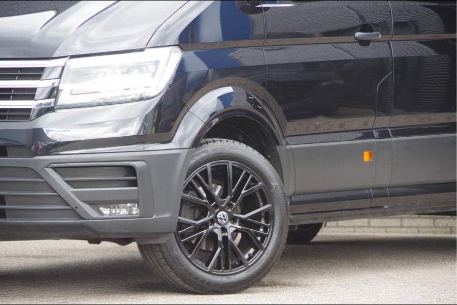 Volkswagen Crafter 35 2.0 TDI L3H3(L2H2) 3-ZITS, 177PK AUT. LED, TREKHAAK, GEV. ERGO ACTIVE STOEL, CAMERA, AIRCO, MISTLAMPEN
