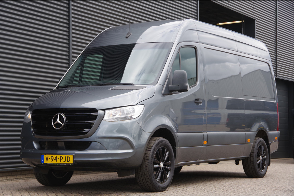 Mercedes-Benz Sprinter 317 1.9 CDI L2H2 AUT. 3-ZITS, LEDER, CAMERA, NAVI, CLIMA, MF STUUR