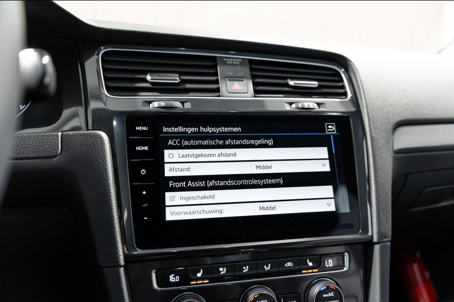 Volkswagen e-Golf E-DITION DSG LED CAMERA LEDER