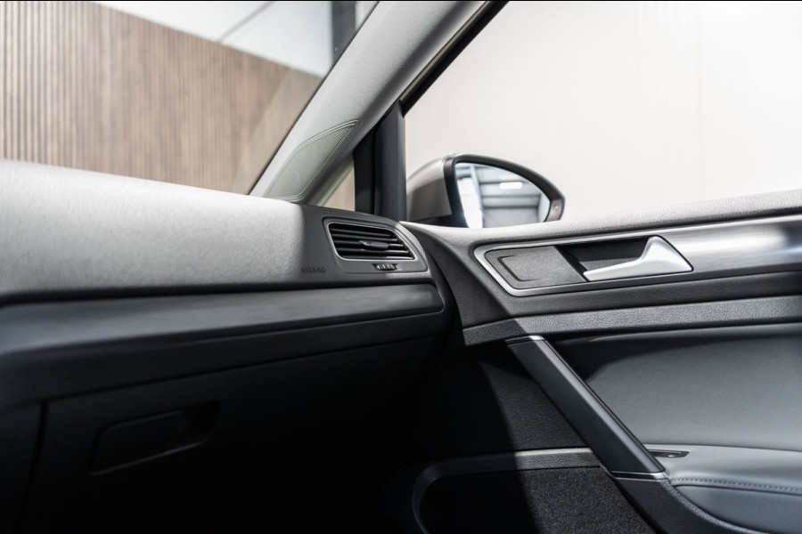Volkswagen e-Golf E-DITION DSG LED CAMERA LEDER