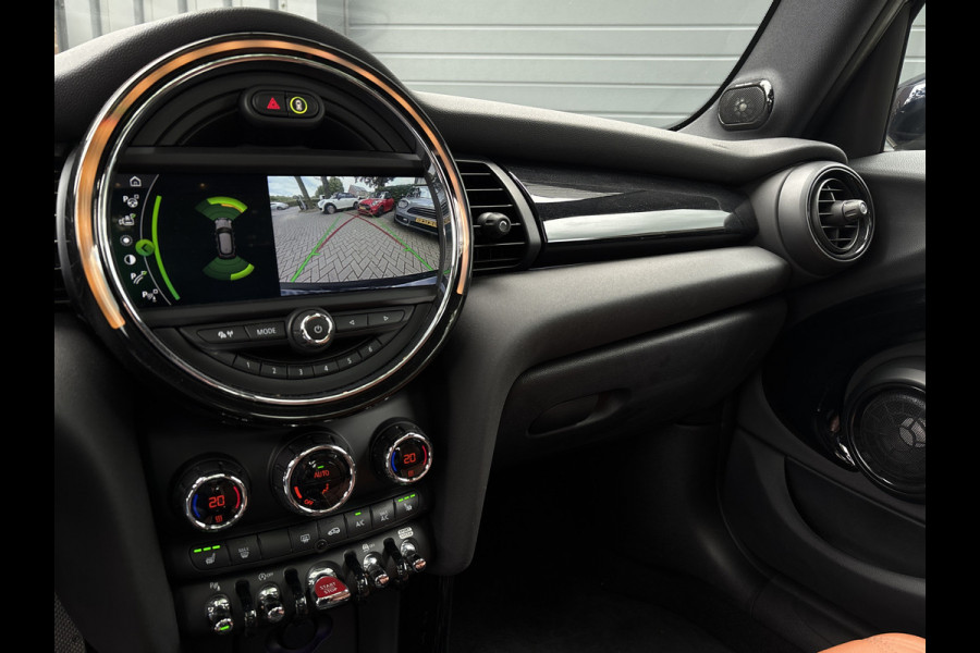 MINI 5-deurs 1.5 Cooper Chili - Harman & Kardon - Schuif/kanteldak - HUD -