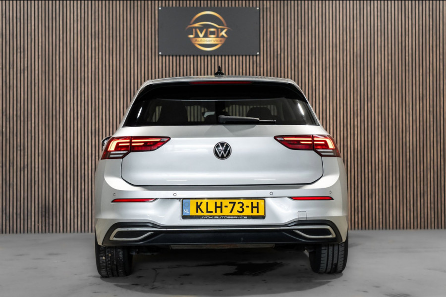 Volkswagen Golf 1.0 eTSI Life DSG LED CAMERA PDC