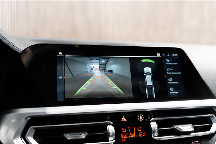 BMW 3 Serie Touring M340d xDrive High Executive PANO LEDER CAMERA