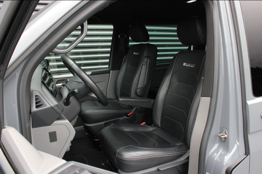 Volkswagen Transporter 2.0 TDI L2H1 150PK JB-EDITION DSG / ALCANTARE HEMEL / LEDEREN BEKLEDING / FULL / APPLE CARPLAY / NAVIGATIE