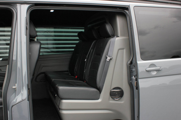 Volkswagen Transporter 2.0 TDI L2H1 150PK JB-EDITION DSG / ALCANTARE HEMEL / LEDEREN BEKLEDING / FULL / APPLE CARPLAY / NAVIGATIE