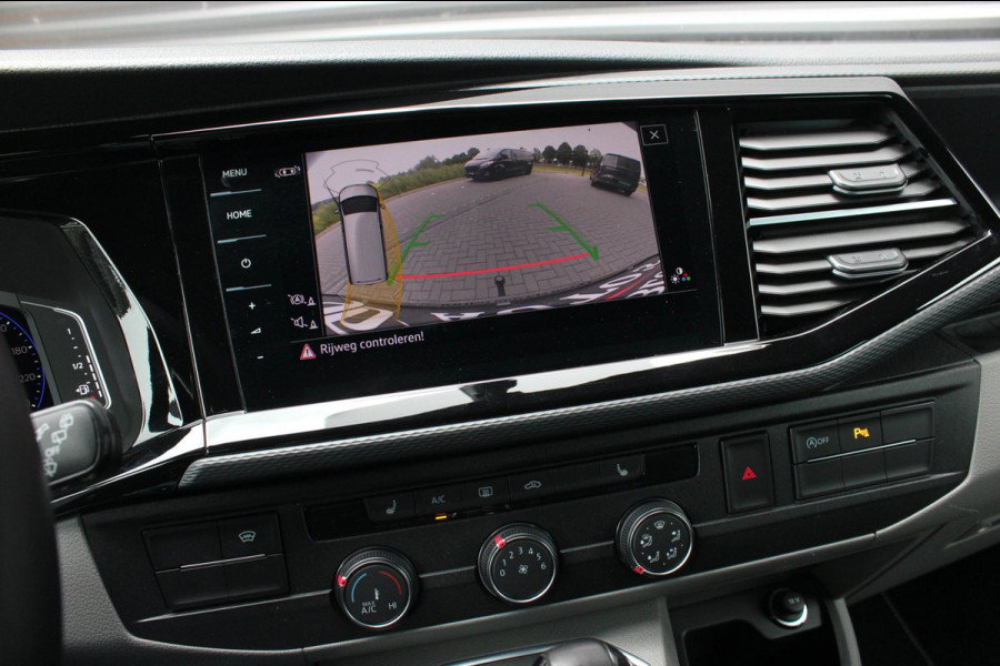Volkswagen Transporter 2.0 TDI L2H1 150PK JB-EDITION DSG / ALCANTARE HEMEL / LEDEREN BEKLEDING / FULL / APPLE CARPLAY / NAVIGATIE