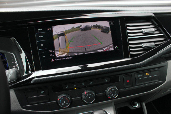 Volkswagen Transporter 2.0 TDI L2H1 150PK JB-EDITION DSG / ALCANTARE HEMEL / LEDEREN BEKLEDING / FULL / APPLE CARPLAY / NAVIGATIE