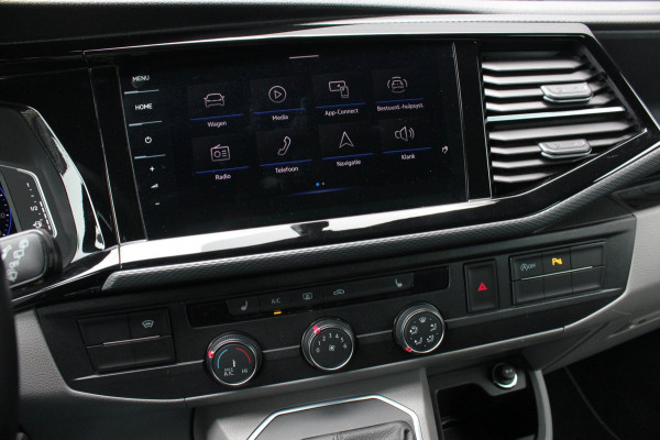 Volkswagen Transporter 2.0 TDI L2H1 150PK JB-EDITION DSG / ALCANTARE HEMEL / LEDEREN BEKLEDING / FULL / APPLE CARPLAY / NAVIGATIE
