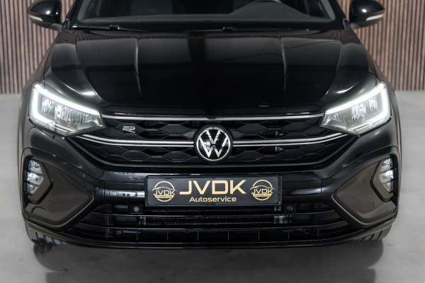 Volkswagen Taigo 1.5 TSI R-Line DSG PANO LED Keyless
