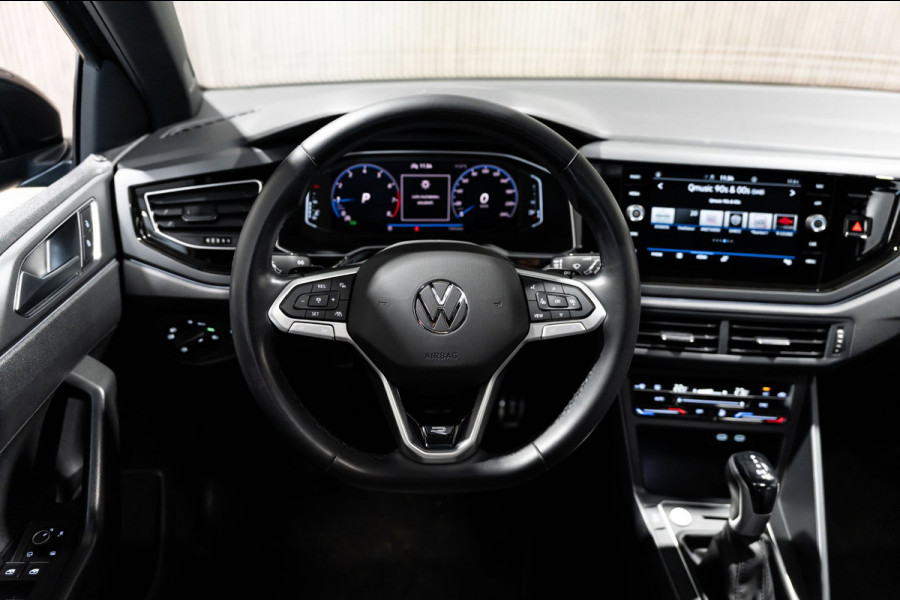 Volkswagen Taigo 1.5 TSI R-Line DSG PANO LED Keyless