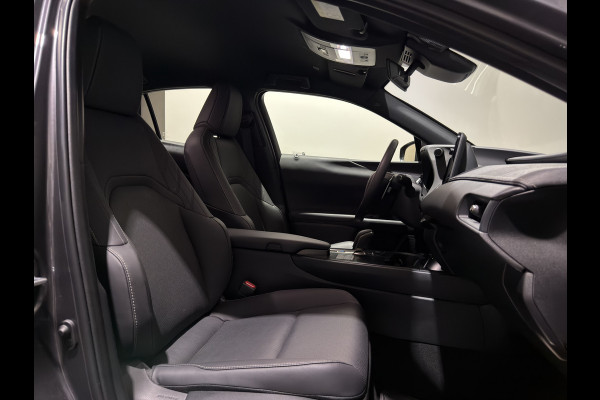Lexus UX 300e Luxury 54 kWh | Leder interieur | Stoelen verwarmd & gekoeld | Keyless | Soh (batterijcheck) Waarde 99,0 %