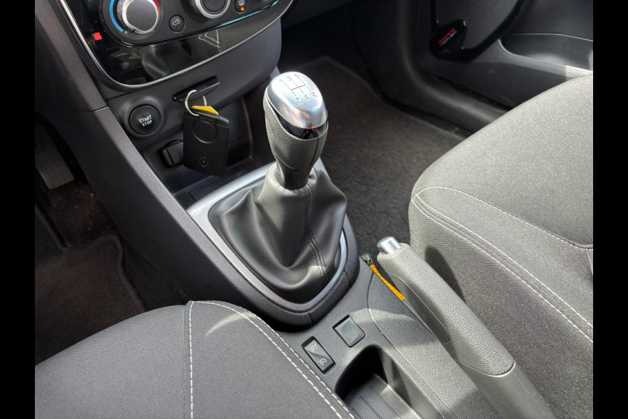 Renault Clio 0.9 TCe Limited (BOVAG/RIJKLAARPRIJS)