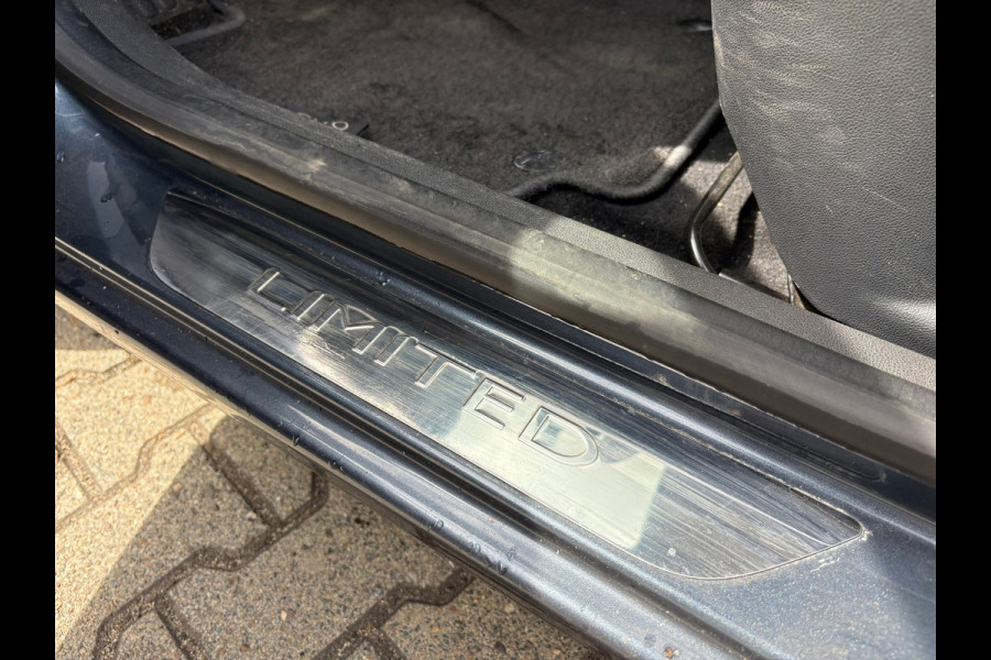 Renault Clio 0.9 TCe Limited (BOVAG/RIJKLAARPRIJS)