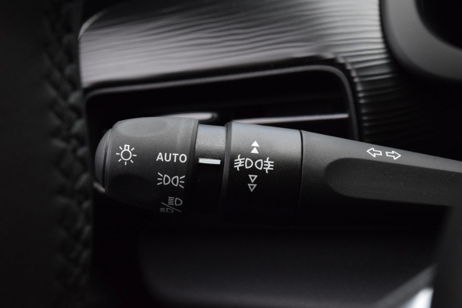 Jeep Avenger 1.2|Camera|Carplay|Elek-klep|ACC|stoelverw.