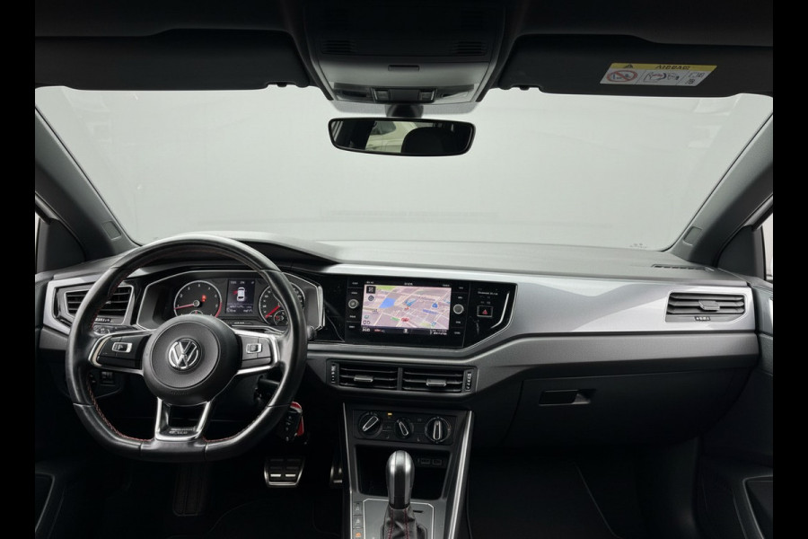 Volkswagen Polo 2.0 TSI GTI 200PK DSG GTI-SPORT CARPLAY/PDC/NAVI/STOELVERW.