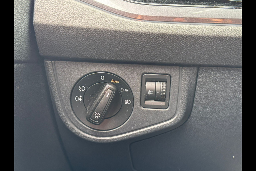 Volkswagen Polo 2.0 TSI GTI 200PK DSG GTI-SPORT CARPLAY/PDC/NAVI/STOELVERW.