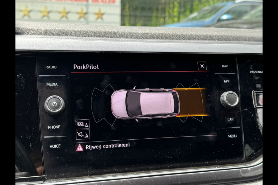 Volkswagen Polo 2.0 TSI GTI 200PK DSG GTI-SPORT CARPLAY/PDC/NAVI/STOELVERW.