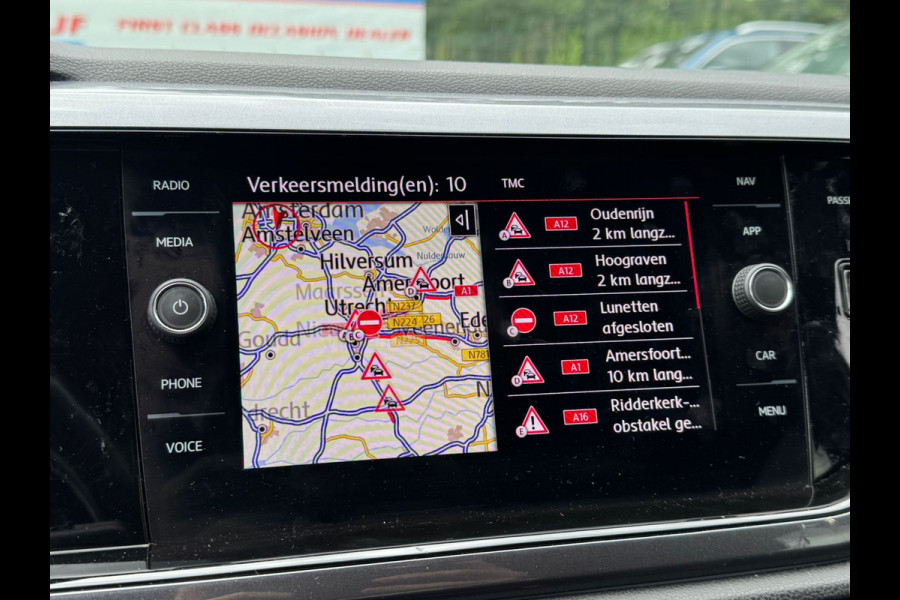 Volkswagen Polo 2.0 TSI GTI 200PK DSG GTI-SPORT CARPLAY/PDC/NAVI/STOELVERW.