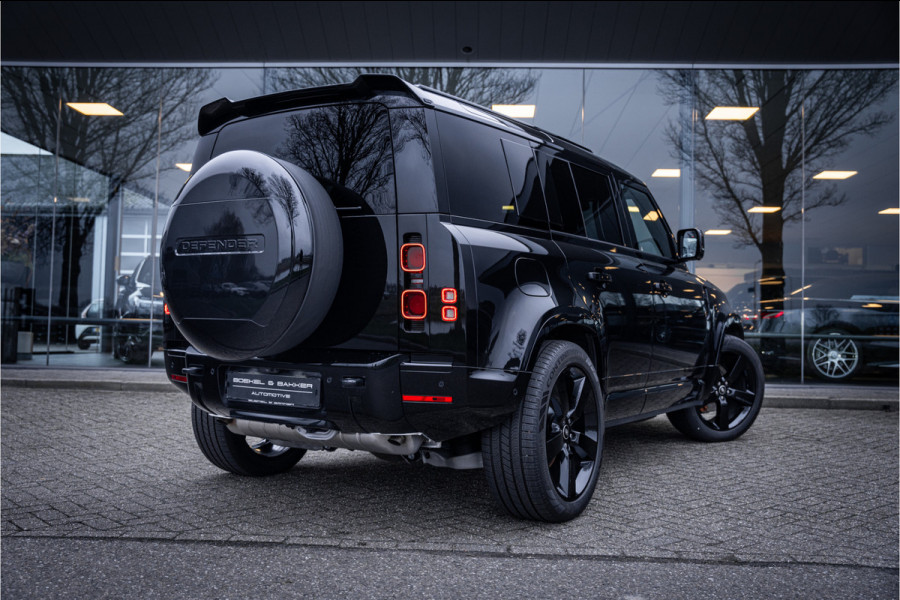 Land Rover Defender 110 P300e 110 X-Dynamic HSE ** HUD ** Trekhaak ** Panodak ** Koelbox Elektrisch rijbereik tot 55km (WLTP)
