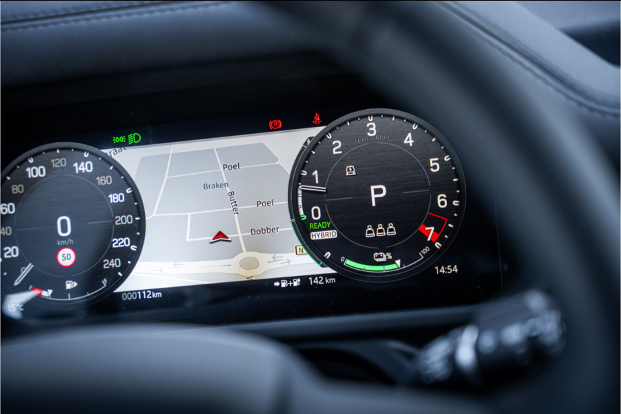 Land Rover Defender 110 P300e 110 X-Dynamic HSE ** HUD ** Trekhaak ** Panodak ** Koelbox Elektrisch rijbereik tot 55km (WLTP)