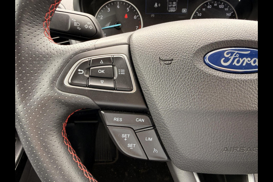 Ford EcoSport 1.0 EcoBoost ST-Line Black 125pk Achteruitrijcamera | Winterpack | Lage km stand! | Navigatie | Dodehoeksensoren