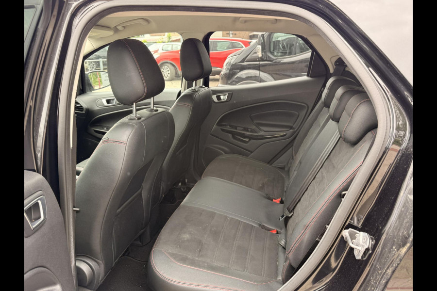 Ford EcoSport 1.0 EcoBoost ST-Line Black 125pk Achteruitrijcamera | Winterpack | Lage km stand! | Navigatie | Dodehoeksensoren