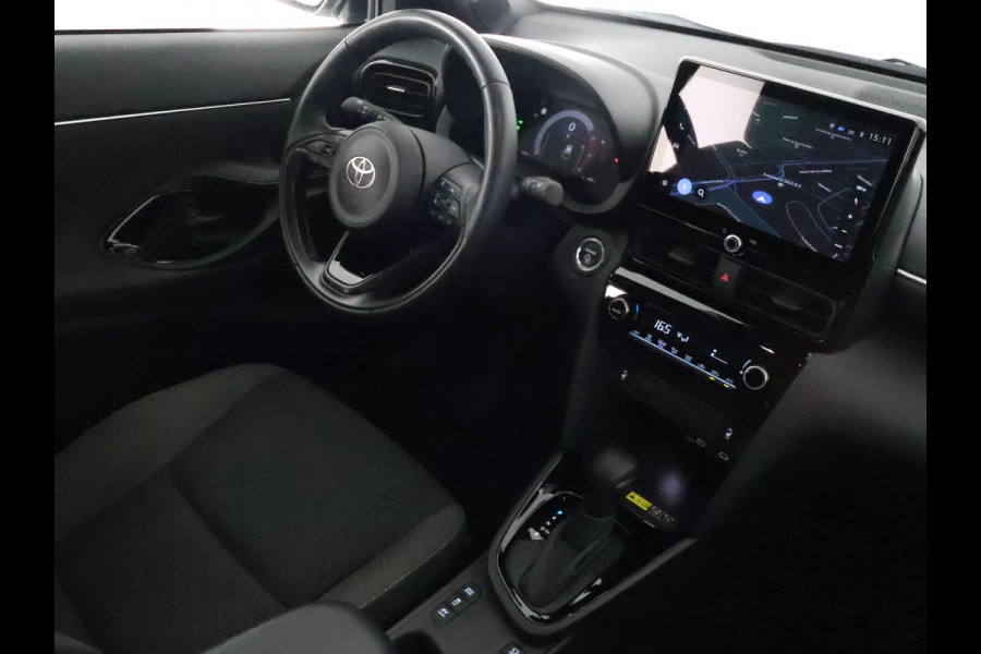 Toyota Yaris Cross Hybrid 115 Dynamic Sport Bi-Tone | Stuur- & Stoelverwarming | Apple Carplay & AndroidAUTO | Camera