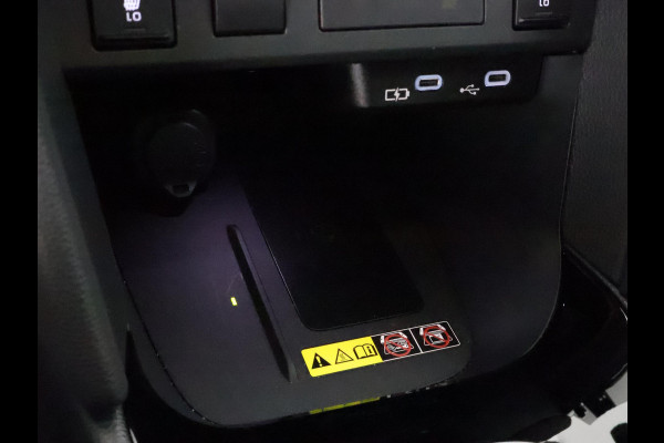 Toyota Yaris Cross Hybrid 115 Dynamic Sport Bi-Tone | Stuur- & Stoelverwarming | Apple Carplay & AndroidAUTO | Camera