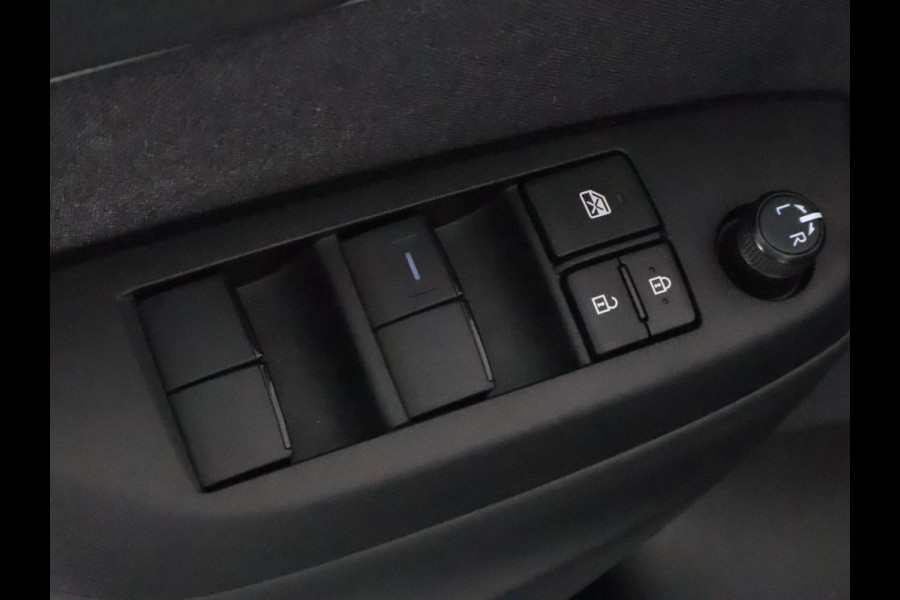 Toyota Yaris Cross Hybrid 115 Dynamic Sport Bi-Tone | Stuur- & Stoelverwarming | Apple Carplay & AndroidAUTO | Camera