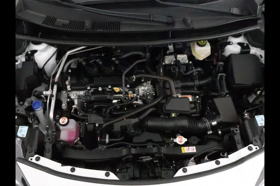 Toyota Yaris Cross Hybrid 115 Dynamic Sport Bi-Tone | Stuur- & Stoelverwarming | Apple Carplay & AndroidAUTO | Camera